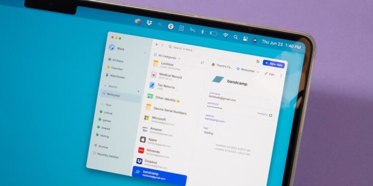 best password managers for families